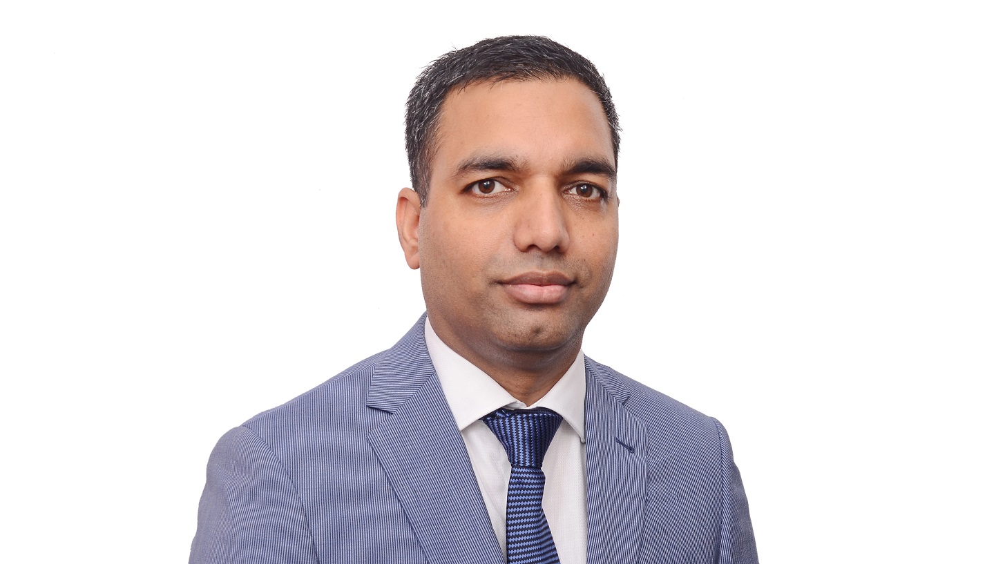 Deepak Profile – small